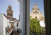 Santa Paula 10, Loft luminoso con vista al convento, primera planta